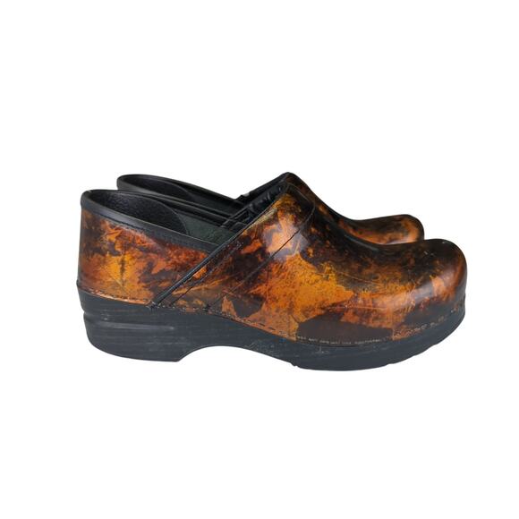Dansko Pro Copper Brown Patent Leather Comfort Clogs 406290202 EU 38 Women's 8 - Picture 1 of 8